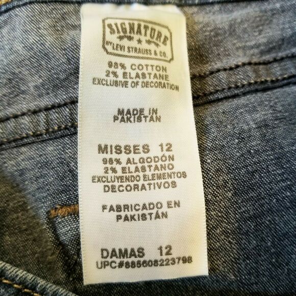 LEVI STRAUSS SIGNATURE Low Rise Bootcut Jeans - Size 12 - Picture 6 of 9